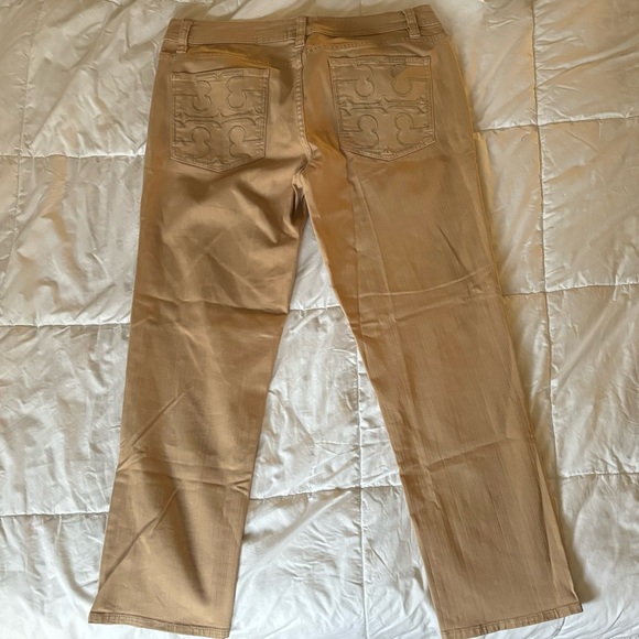 🧡🖤TORY BURCH🖤🧡 Khaki Denim Capri with Logo on Back Pockets Sz29 - Picture 5 of 10